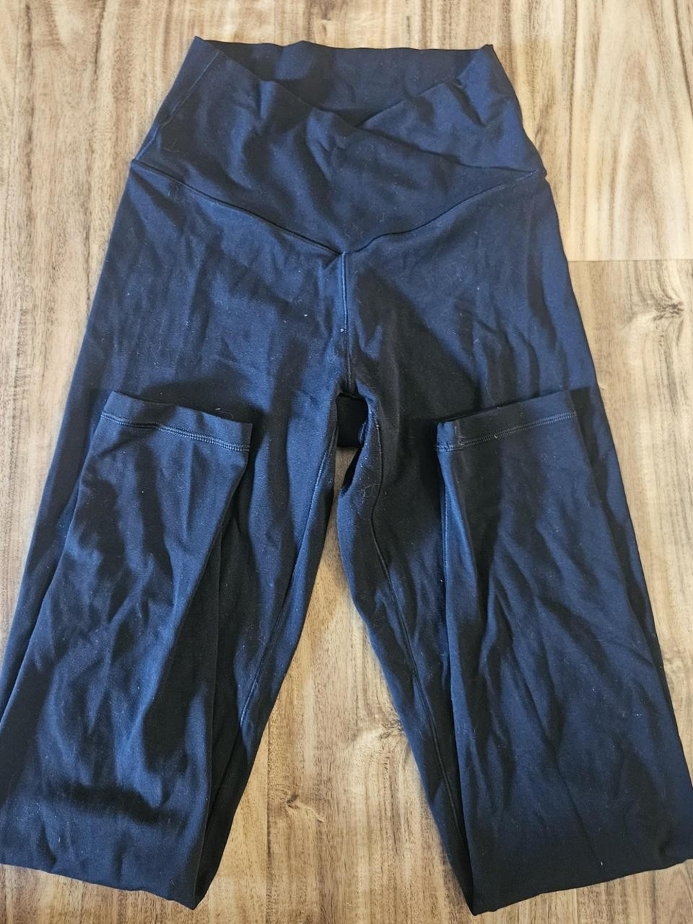 aerie Black Capri Leggings